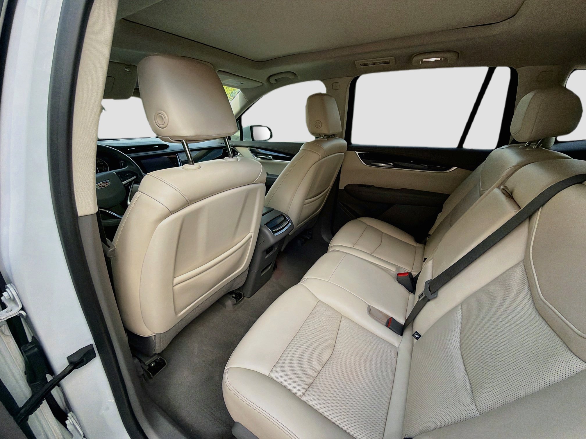 Used 2022 Cadillac XT6 Premium Luxury FWD image 24