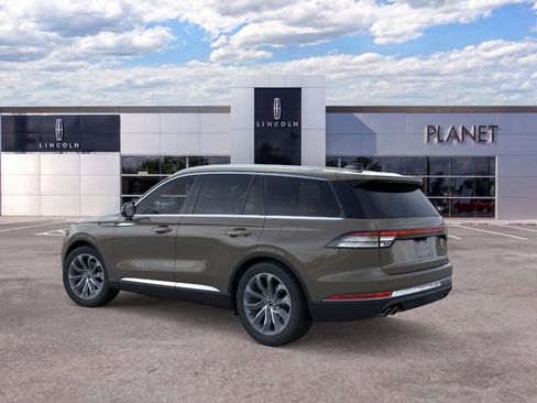 New 2026 Lincoln Aviator 2WD image 4