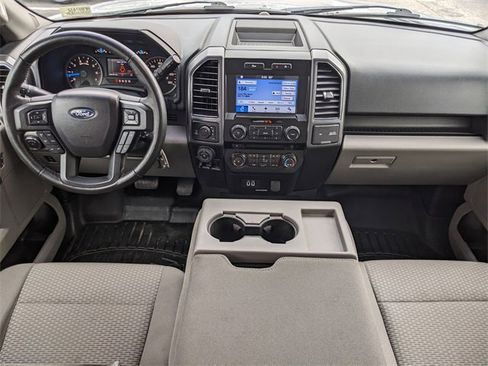 Used 2017 Ford F150 XLT w/ Equipment Group 302A Luxury image 11