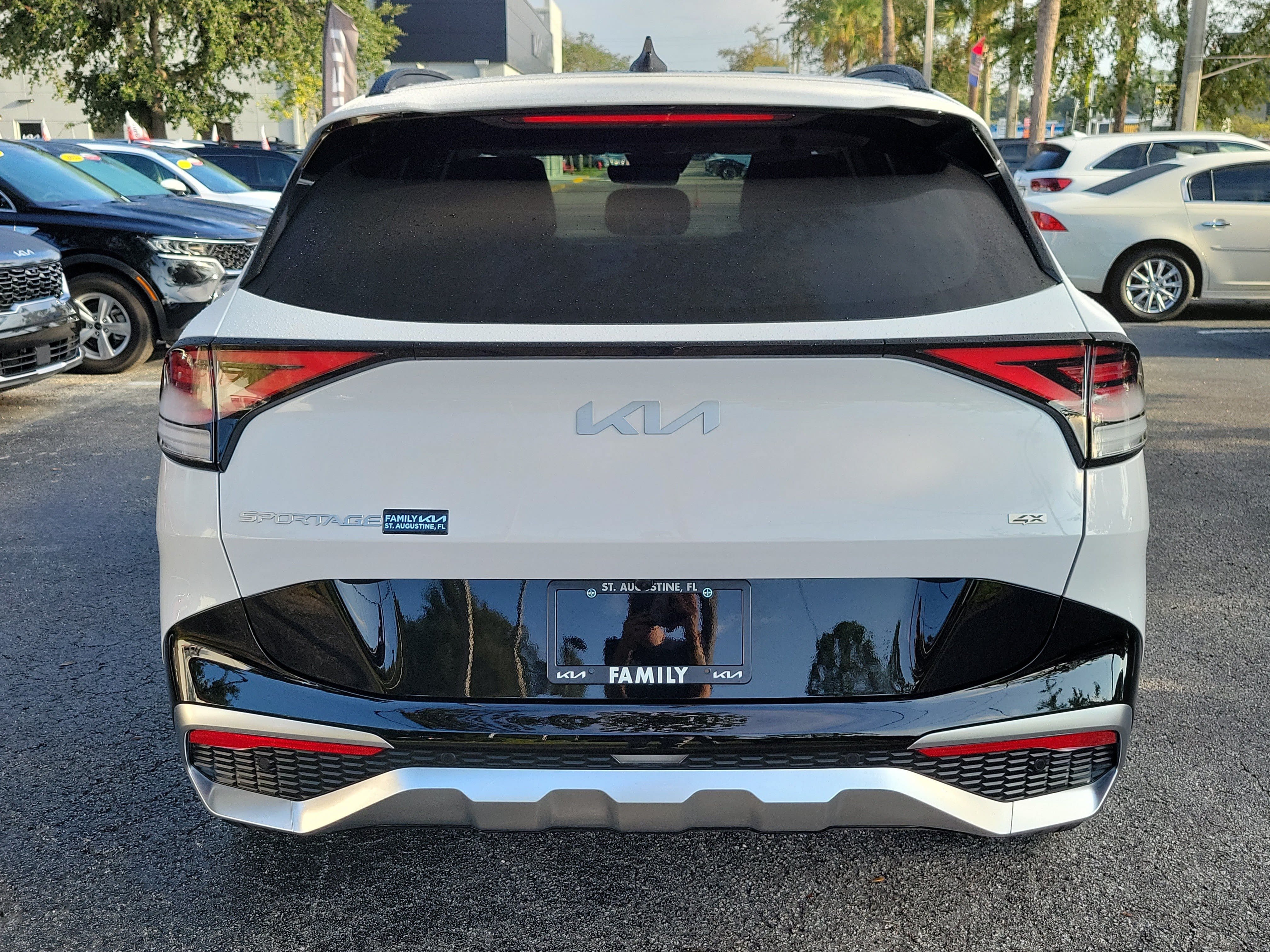 Certified 2025 Kia Sportage SX AWD/4WD image 5
