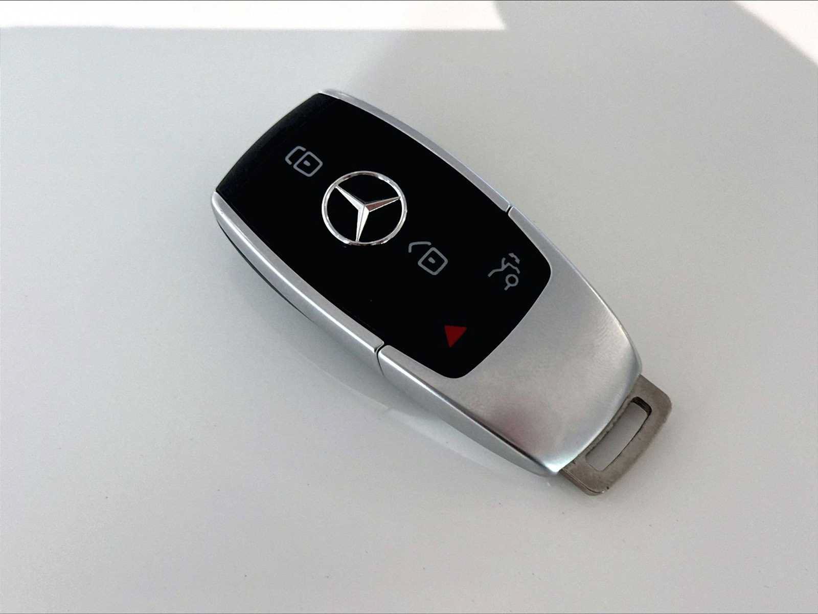 Used 2024 Mercedes-Benz GLE 450 4MATIC image 36