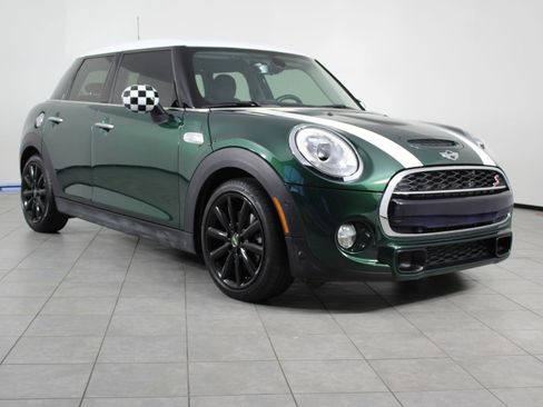 Used 2018 MINI Cooper S image 7