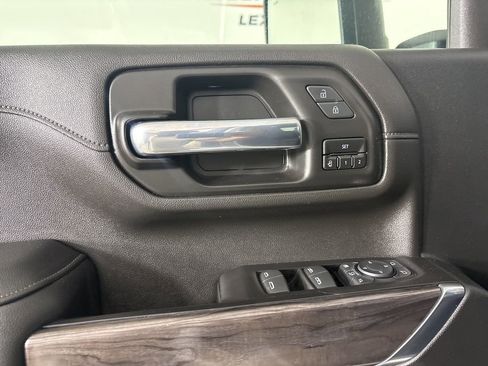 Used 2021 Chevrolet Silverado 2500 LTZ w/ LTZ Premium Package AWD/4WD image 8