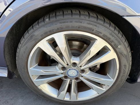 Used 2015 Mercedes-Benz E 350 Sedan image 34