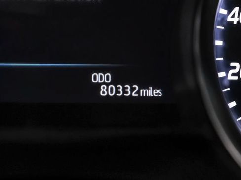 Used 2018 Toyota Camry XLE FWD image 21