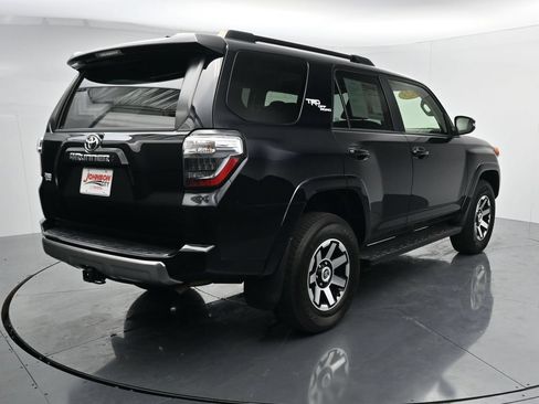 Used 2023 Toyota 4Runner TRD Off-Road Premium AWD/4WD image 7