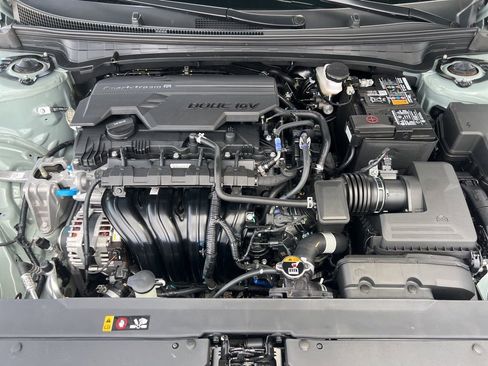 Used 2025 Kia K4 LXS image 31