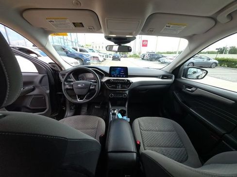 Used 2021 Ford Escape SE w/ SE Sport Appearance Package AWD/4WD image 26
