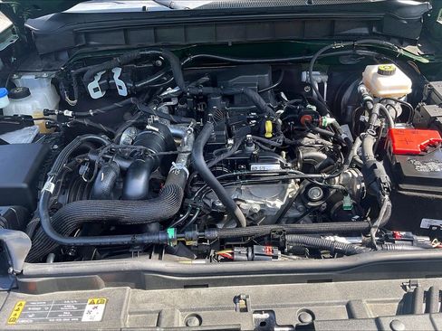Used 2023 Ford Bronco Black Diamond w/ Sasquatch Package AWD/4WD image 10