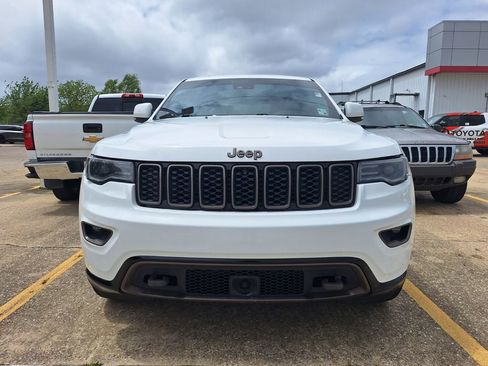 Used 2016 Jeep Grand Cherokee Limited 75th Anniversary image 2