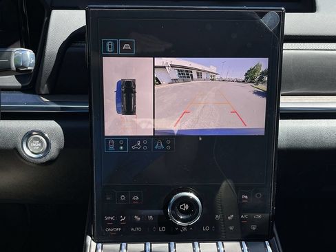 New 2026 GMC Terrain Denali AWD/4WD image 15