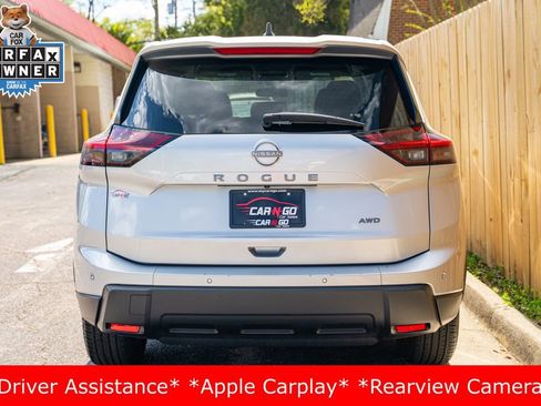 Used 2024 Nissan Rogue S image 7