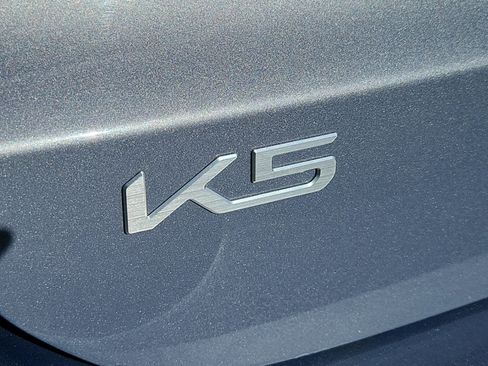 Used 2023 Kia K5 LXS image 24