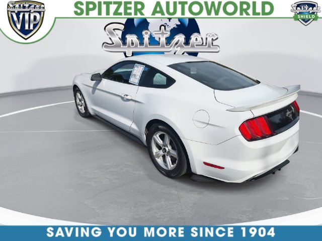 Used 2017 Ford Mustang Coupe RWD image 12