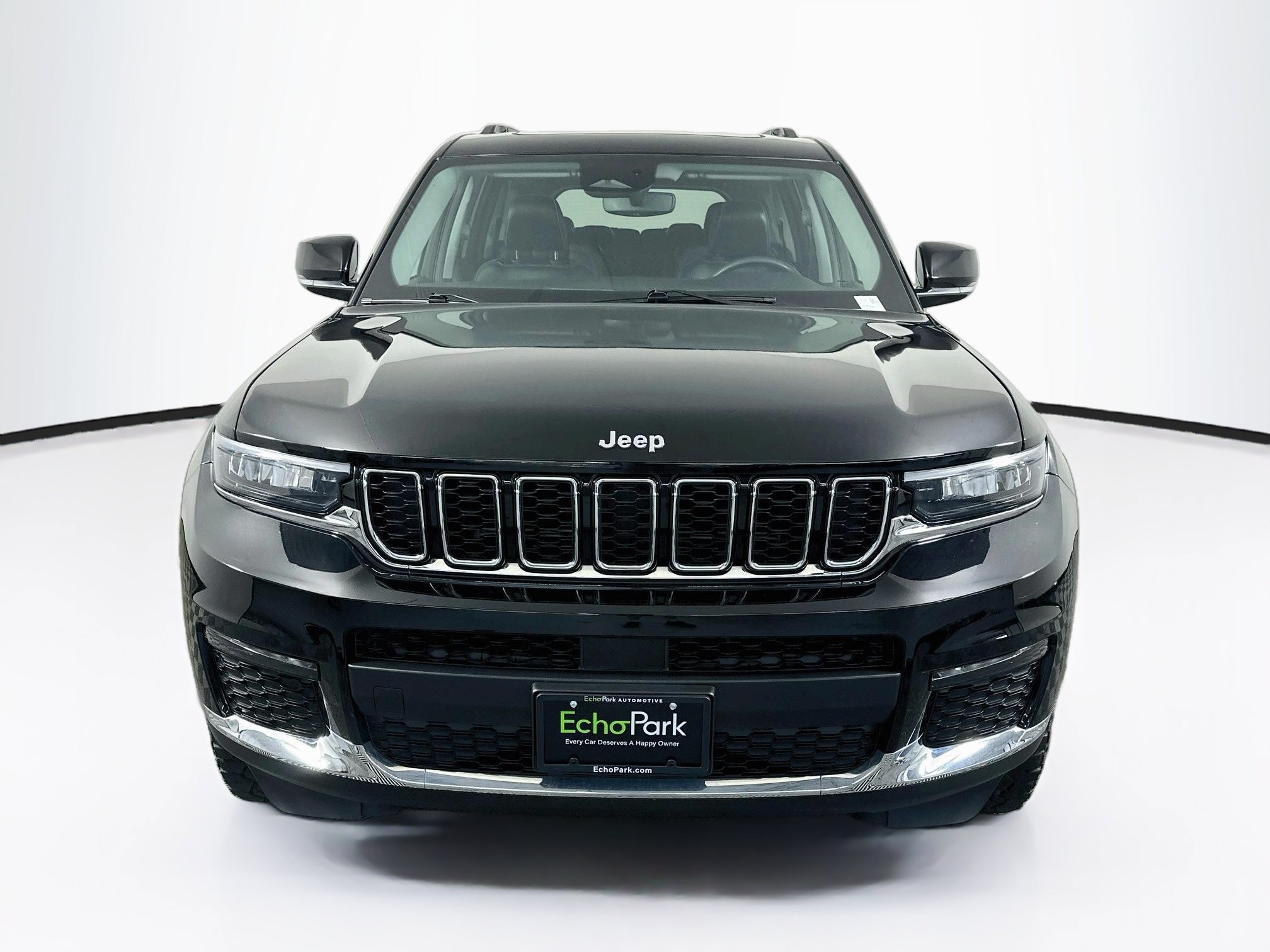 Used 2023 Jeep Grand Cherokee L Limited AWD/4WD image 2