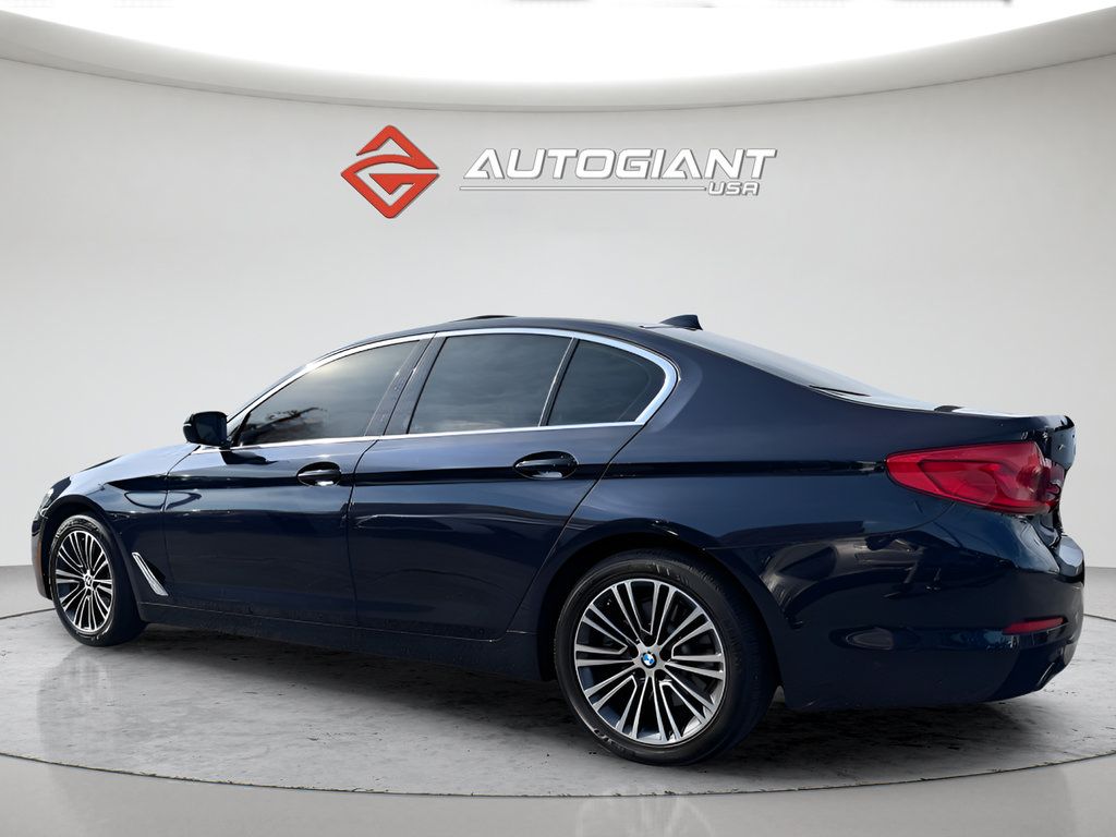 Used 2019 BMW 530i xDrive w/ Luxury Package AWD/4WD image 4