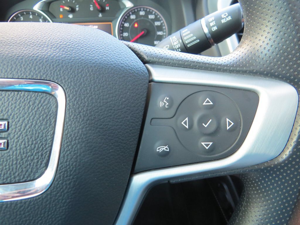 Certified 2023 GMC Acadia SLE w/ Driver Convenience Package FWD image 21