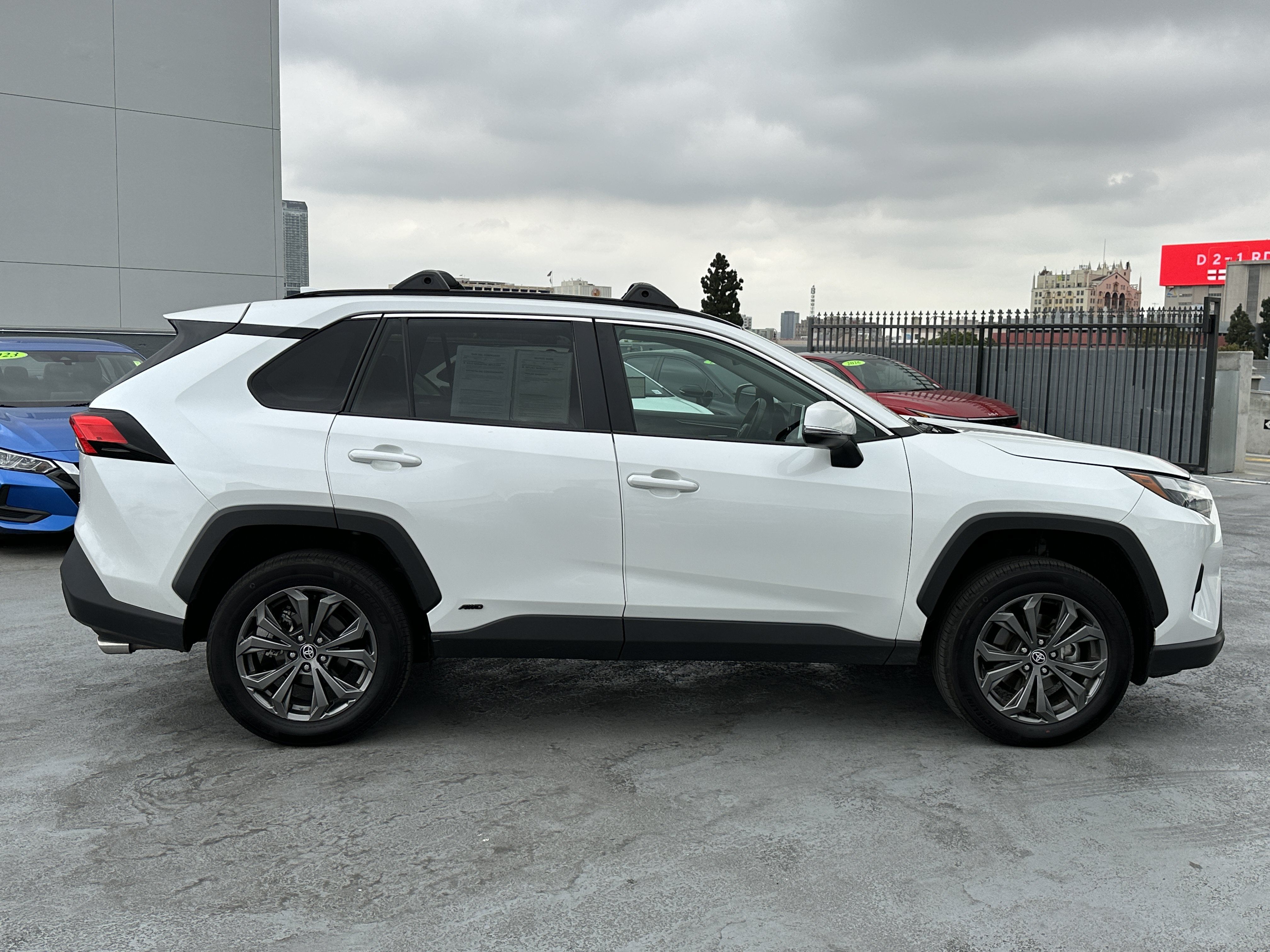 Used 2025 Toyota RAV4 XLE Premium AWD/4WD image 9