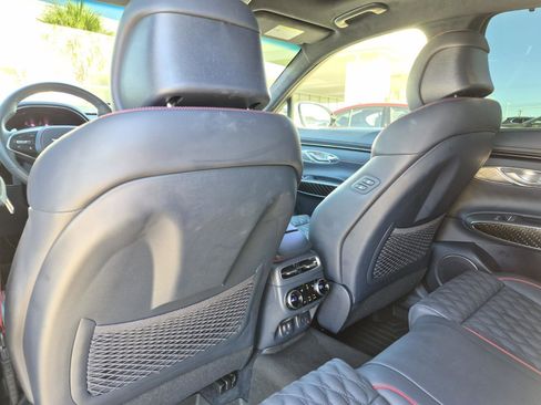 Used 2023 Genesis GV70 3.5T Sport w/ Sport Prestige Package image 35