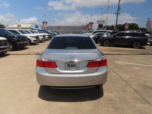 Used 2013 Honda Accord LX image 11