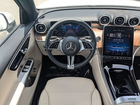 Certified 2026 Mercedes-Benz GLC 300 image 3