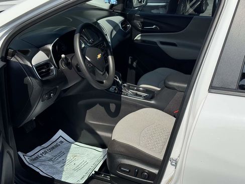 Used 2024 Chevrolet Equinox LS w/ LS Convenience Package image 8