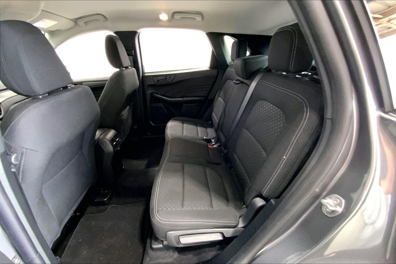 Used 2025 Ford Escape Active FWD image 24