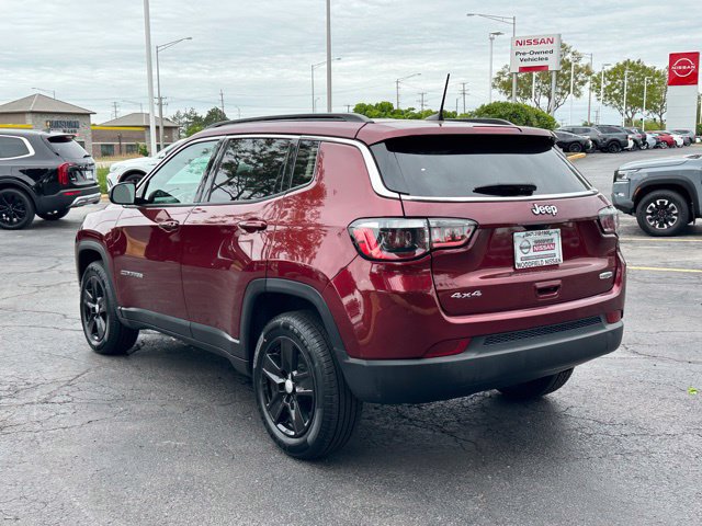 Used 2022 Jeep Compass Latitude AWD/4WD image 5