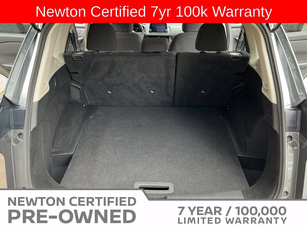 Used 2024 Nissan Rogue S AWD/4WD image 20