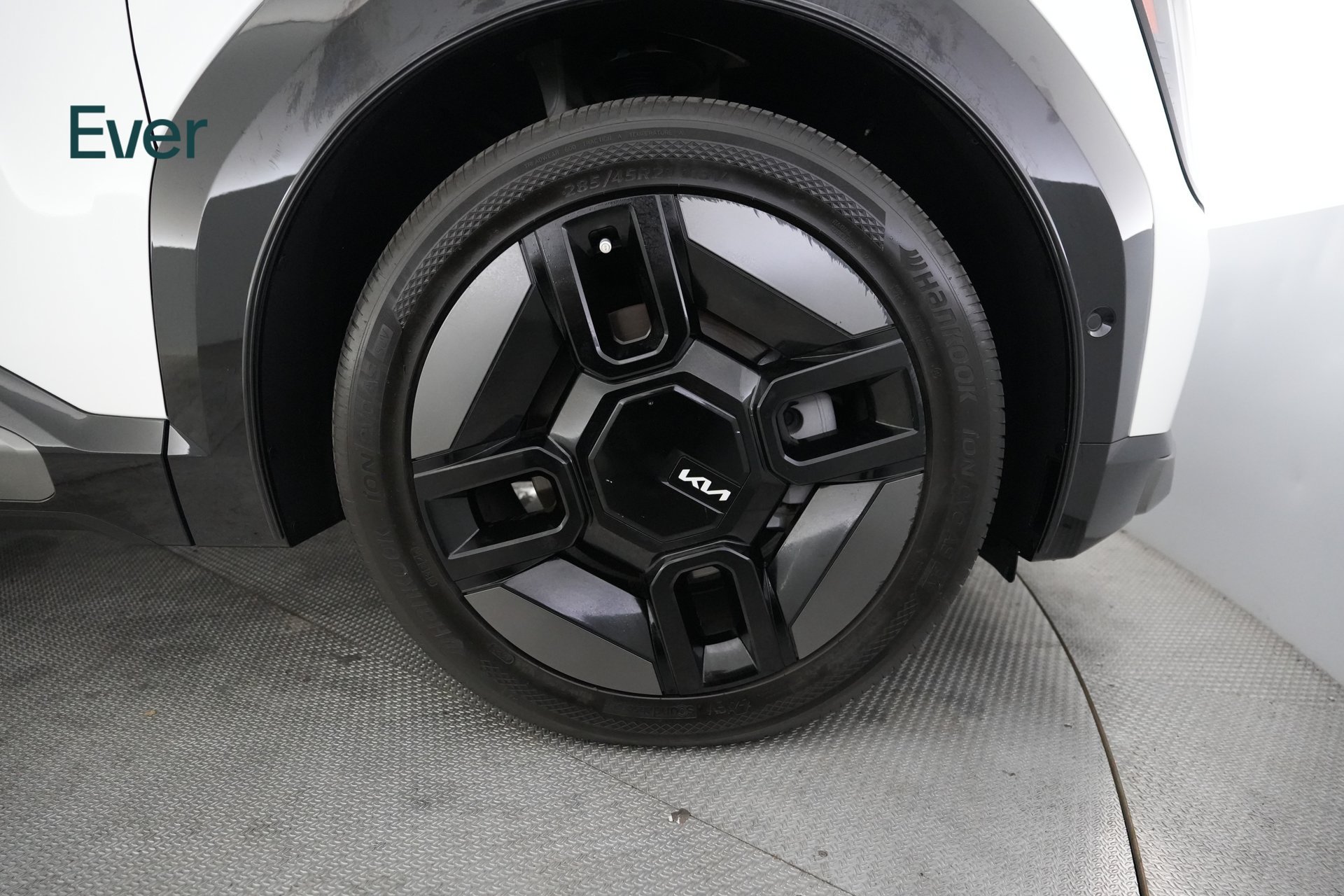 Used 2024 Kia EV9 GT-Line AWD/4WD image 20
