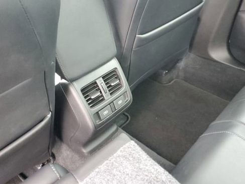 Used 2022 Honda Accord Touring image 22