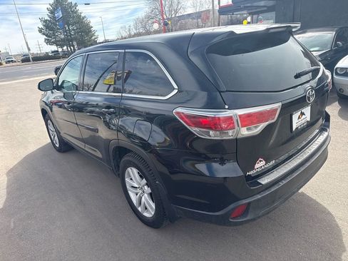 Used 2016 Toyota Highlander LE w/ Protection Package #3 image 5
