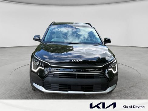 New 2026 Kia Niro EX FWD image 2