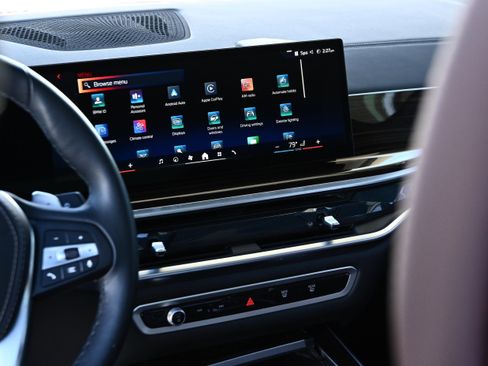 Certified 2025 BMW X5 xDrive40i image 17