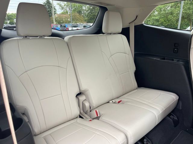 Used 2024 Buick Enclave Premium w/ Experience Buick Package AWD/4WD image 41