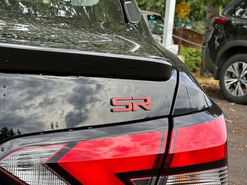 New 2025 Nissan Versa SR w/ Trunk Package image 24