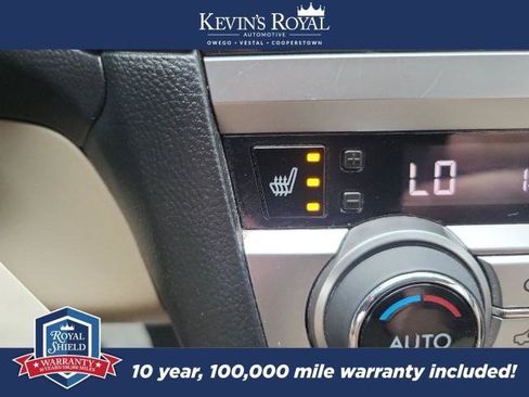 Used 2017 Subaru Legacy 2.5i Premium AWD/4WD image 15