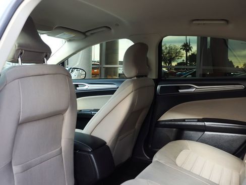 Used 2018 Ford Fusion S image 35