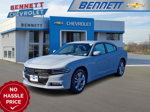 Used 2022 Dodge Charger SXT w/ Cold Weather Package AWD/4WD image 1