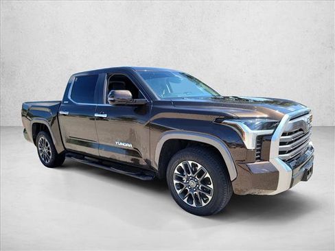 Used 2024 Toyota Tundra Limited w/ Power Package RWD image 3
