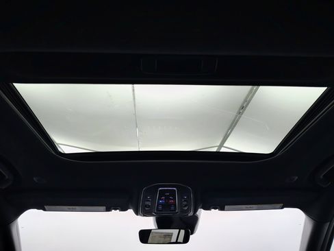 New 2026 Jeep Grand Cherokee L 4WD image 6