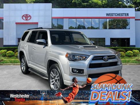 Certified 2022 Toyota 4Runner TRD Sport image 1