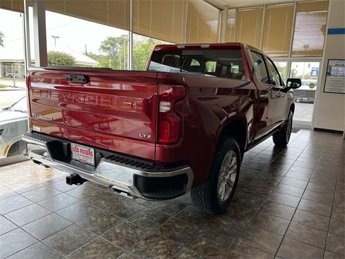 New 2026 Chevrolet Silverado 1500 LTZ w/ Z71 Off-Road Package image 3