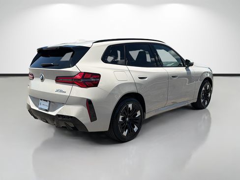 New 2026 BMW X3 xDrive30i w/ Premium Package AWD/4WD image 3