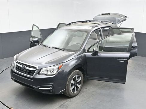 Used 2018 Subaru Forester 2.5i Premium image 50