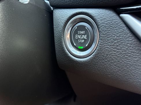 Used 2025 Cadillac XT4 Sport AWD/4WD image 23