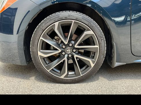 Used 2019 Toyota Corolla XSE FWD image 15