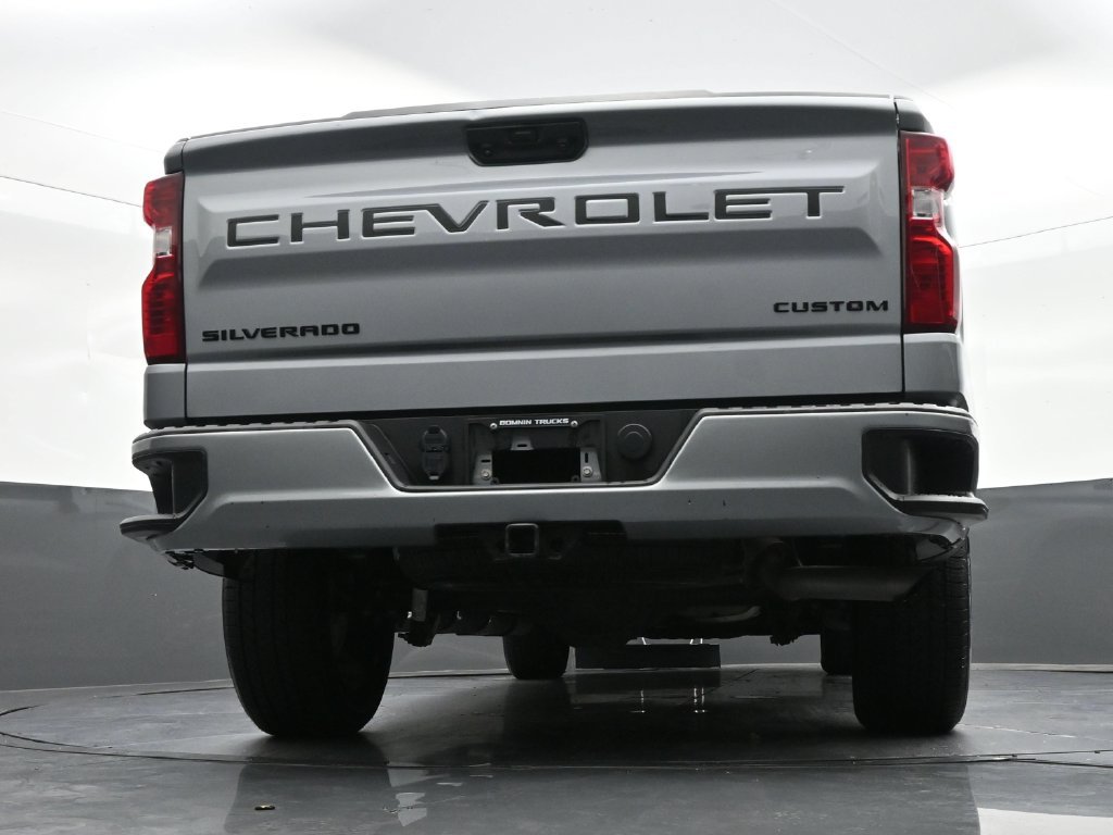 Used 2024 Chevrolet Silverado 1500 Custom w/ Turbomax Blackout Package RWD image 35