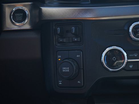 Used 2023 Ford F250 King Ranch AWD/4WD image 17