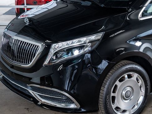 Used 2020 Mercedes-Benz Metris Passenger image 11